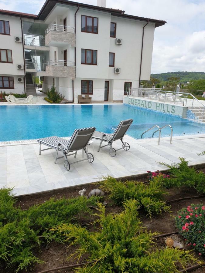 Emerald Hills Aparthotel Sozopol Eksteriør bilde